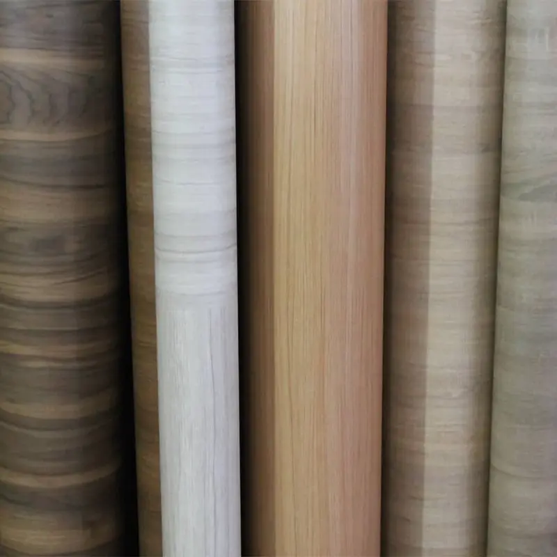 PVC filmak jatorriz abantaila hauek ditu